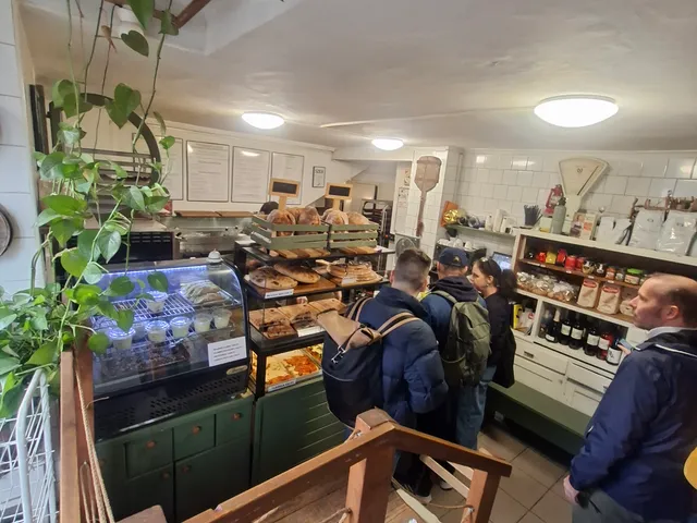 Eladó kereskedelmi és ipari ingatlan Budapest III. kerület, Újlak III. ker. 37 nm