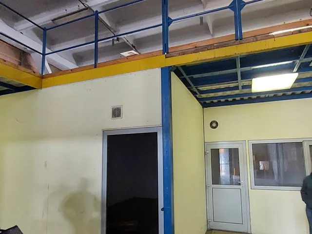 Kiadó kereskedelmi és ipari ingatlan Budapest XXIII. kerület, Orbán hegy 432 nm