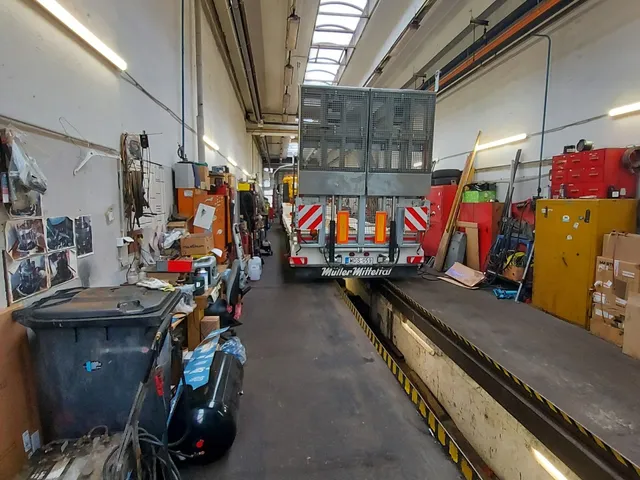 Kiadó kereskedelmi és ipari ingatlan Budapest XXIII. kerület, Orbán hegy 115 nm