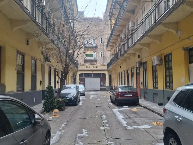 Eladó lakás Budapest VIII. kerület, Palotanegyed 112 nm