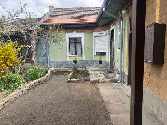 Eladó ház Budapest XIX. kerület, Óváros 70 nm