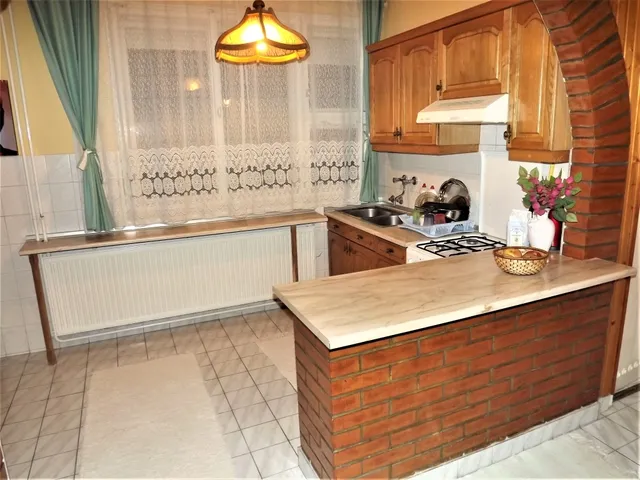 Kiadó lakás Debrecen, Akadémiakert 70 nm