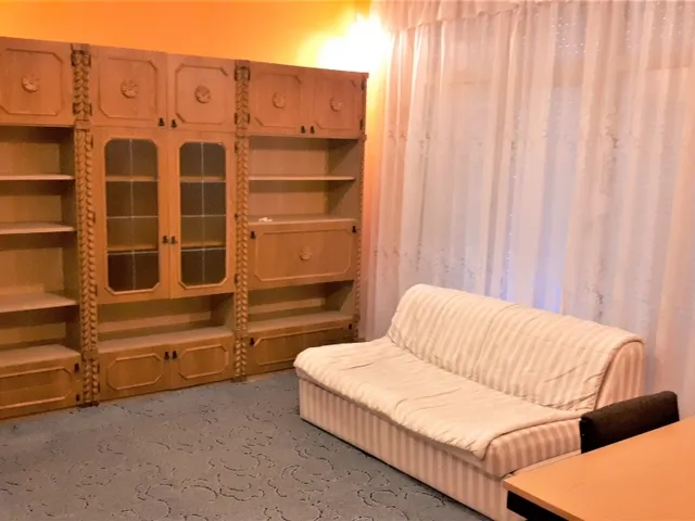 Kiadó lakás Debrecen, Akadémiakert 70 nm
