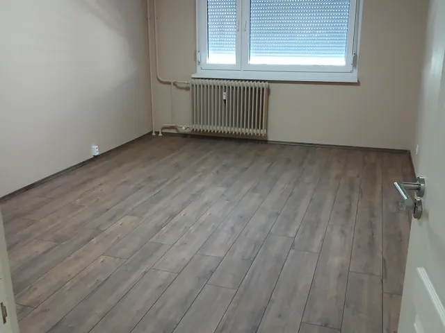 Eladó lakás Debrecen, Vénkert 64 nm