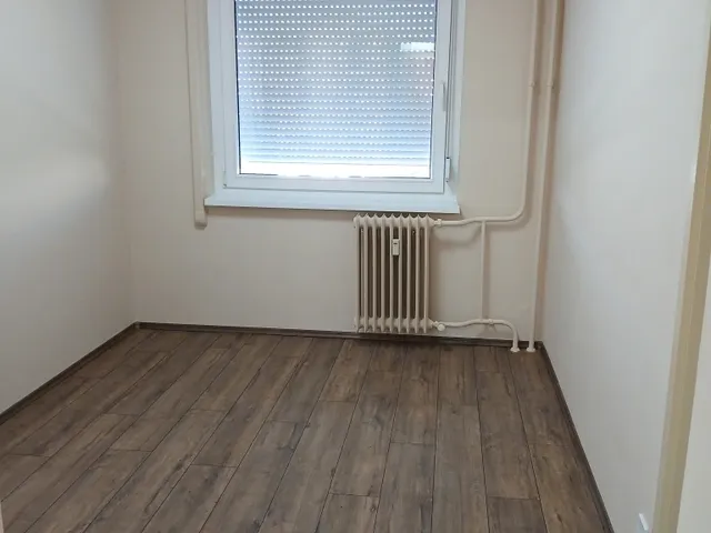 Eladó lakás Debrecen, Vénkert 64 nm