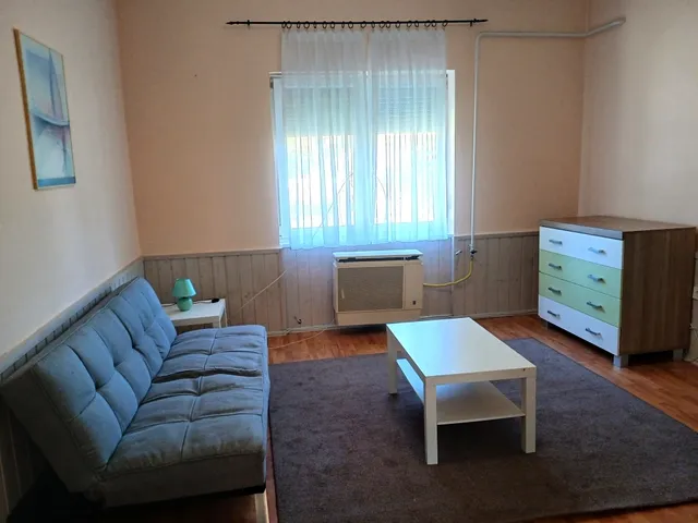 Kiadó ház Debrecen, Kerekestelep 76 nm