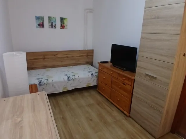 Kiadó lakás Debrecen, Tócóskert 15 nm