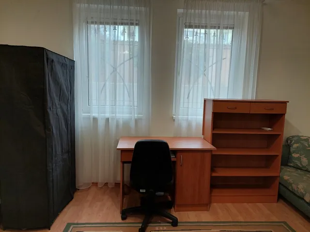 Kiadó lakás Debrecen, Nagyerdő 45 nm