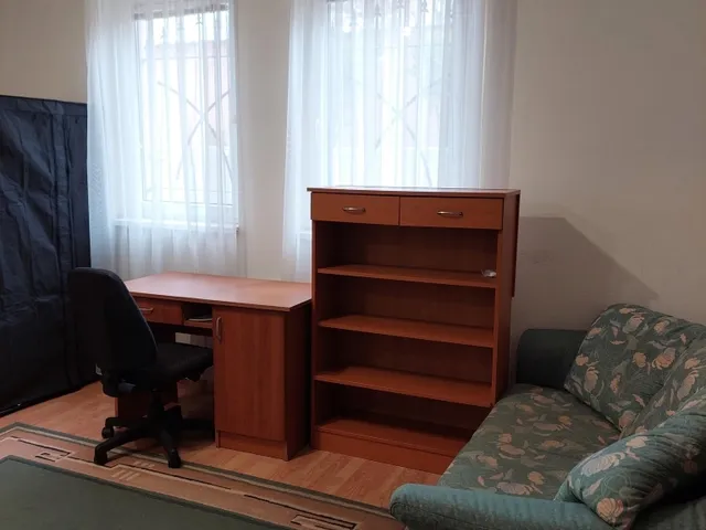 Kiadó lakás Debrecen, Nagyerdő 45 nm