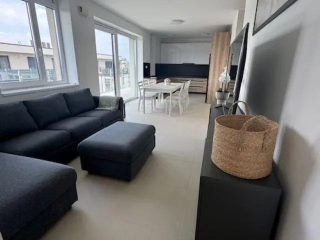 Kiadó lakás Debrecen, Belváros 100 nm