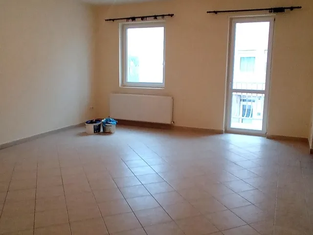 Eladó lakás Téglás 61 nm