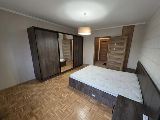 Kiadó lakás Debrecen, Nagyerdő 76 nm