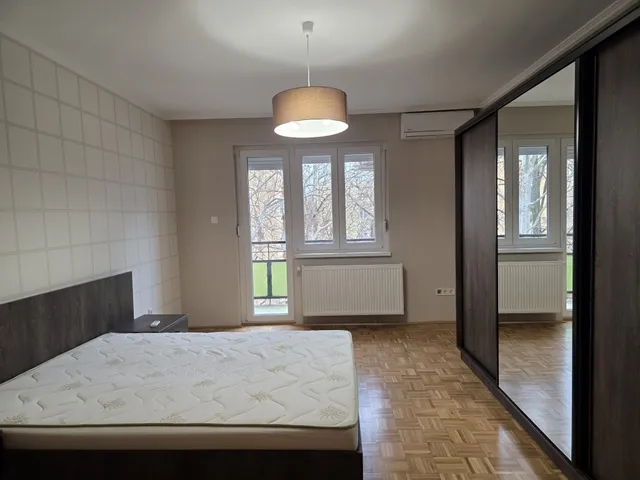 Kiadó lakás Debrecen, Nagyerdő 76 nm