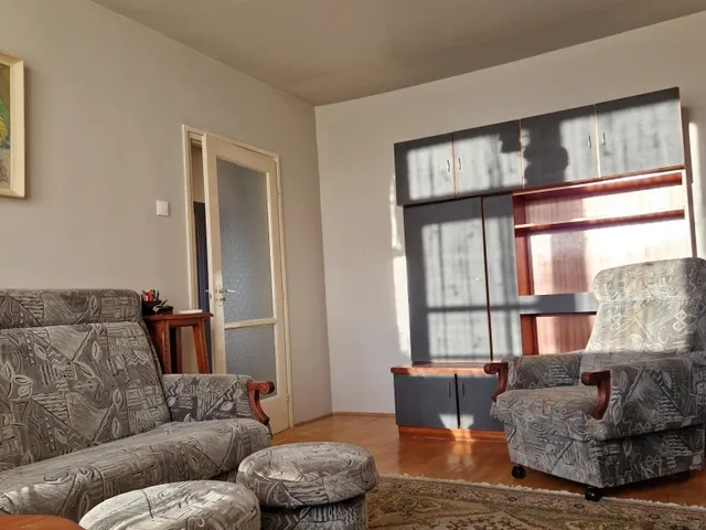 Kiadó lakás Debrecen, Nagyerdő 75 nm