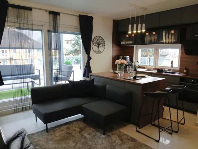 Kiadó lakás Debrecen, Széchenyikert 68 nm