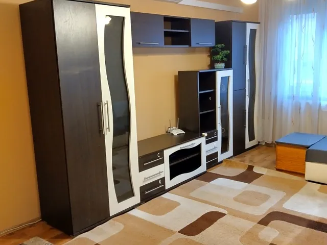 Kiadó lakás Debrecen, Belváros 54 nm