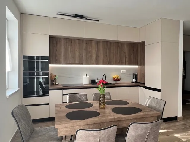 Kiadó lakás Debrecen, Homokkert 62 nm