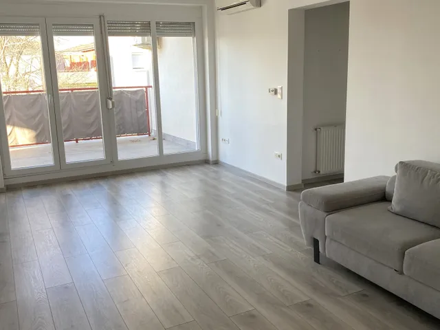 Kiadó lakás Debrecen, Hatvan utcai kert 60 nm