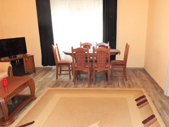 Kiadó lakás Debrecen, Belváros 64 nm