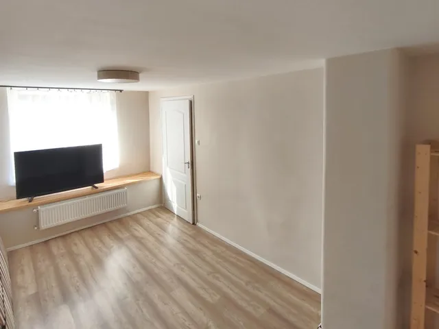 Eladó ház Budapest III. kerület, Csillaghegy, 0 75 nm