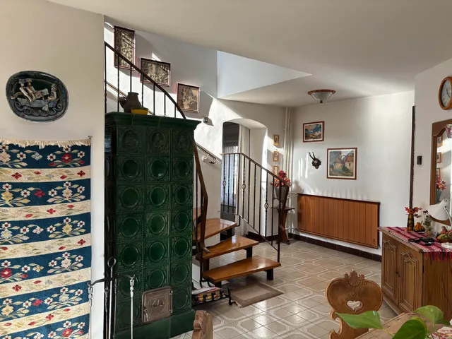 Eladó ház Budapest III. kerület, Rómaifürdő, 0 250 nm