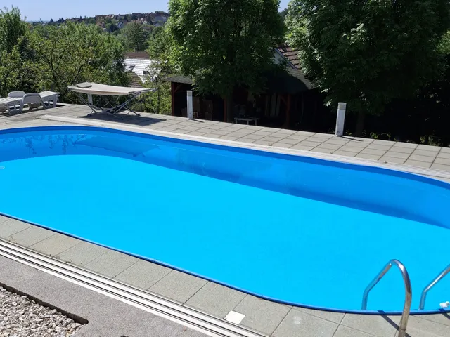 Eladó ház Szentendre, Izbég, 0 235 nm