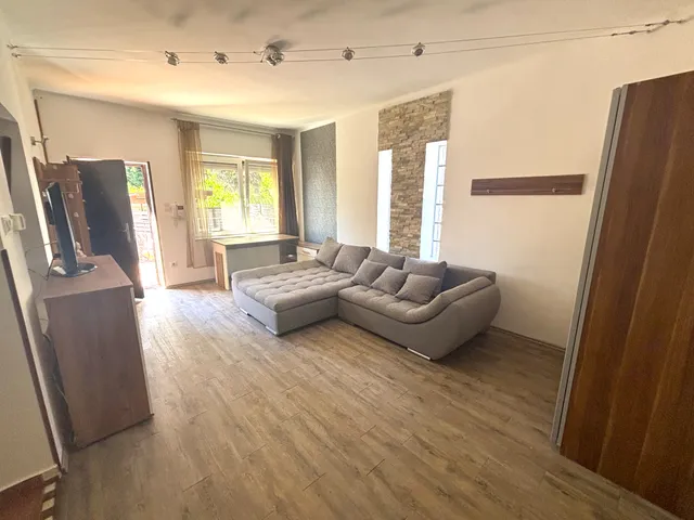 Eladó lakás Budapest III. kerület, Csillaghegy, 0 63 nm