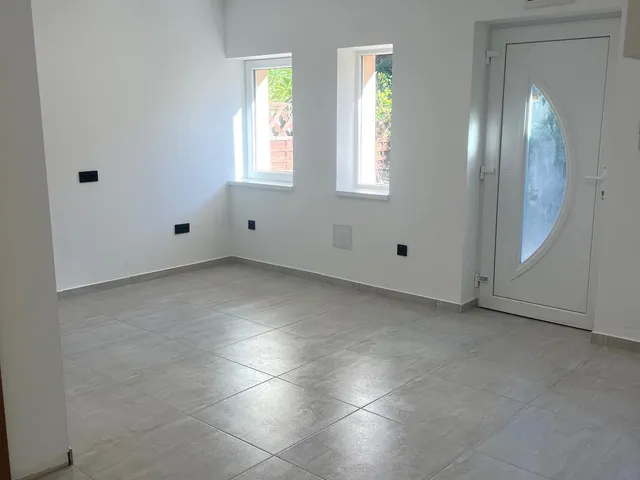 Eladó lakás Budapest III. kerület, Csillaghegy, 0 45 nm