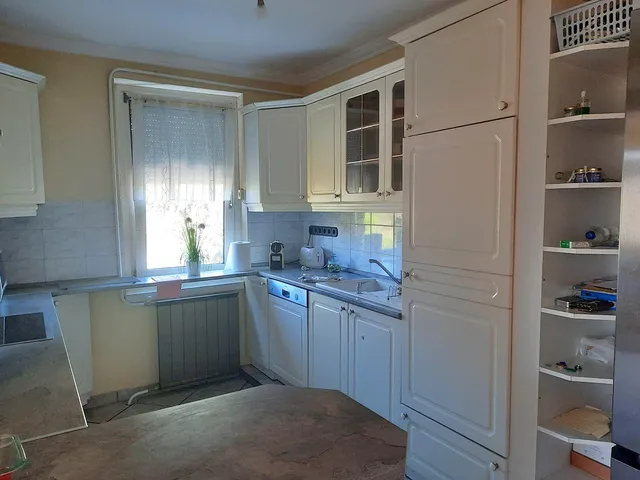 Eladó lakás Budapest III. kerület, Pók utcai lakótelep 73 nm