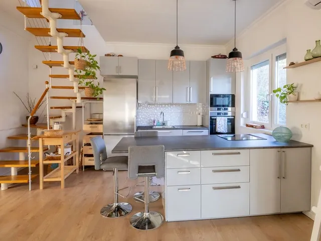 Kiadó ház Budapest III. kerület, Rómaifürdő, 0 140 nm