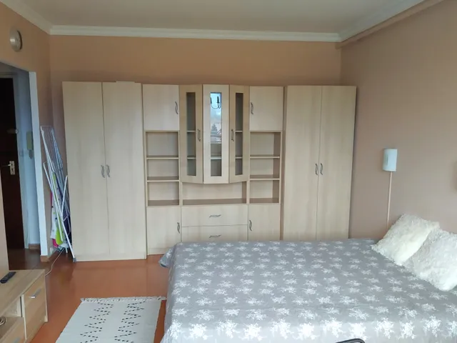 Eladó lakás Budapest III. kerület, Pók utcai lakótelep, 0 28 nm