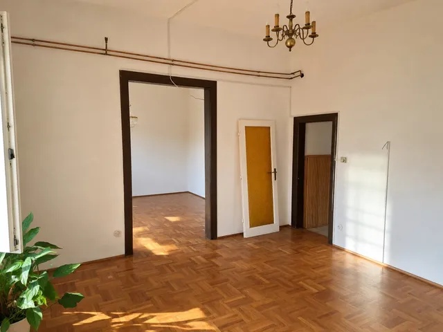 Eladó ház Budapest III. kerület, Csillaghegy, 0 127 nm
