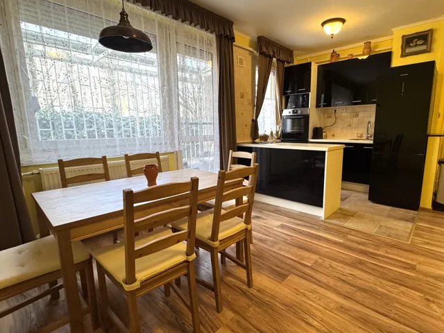 Eladó lakás Budapest III. kerület, Pók utcai lakótelep, 0 47 nm