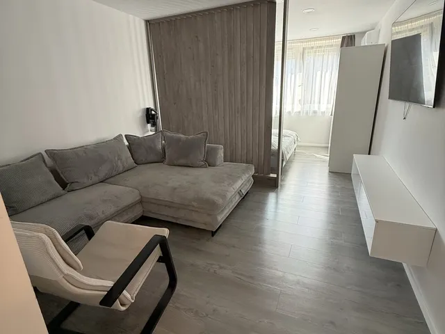 Eladó lakás Budapest III. kerület, Békásmegyer, 0 57 nm