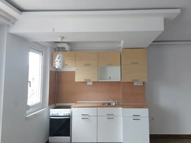 Eladó lakás Budapest III. kerület, Pók utcai lakótelep, 0 54 nm