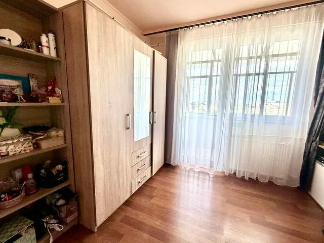 Eladó lakás Budapest XV. kerület, Újpalota, 0 74 nm