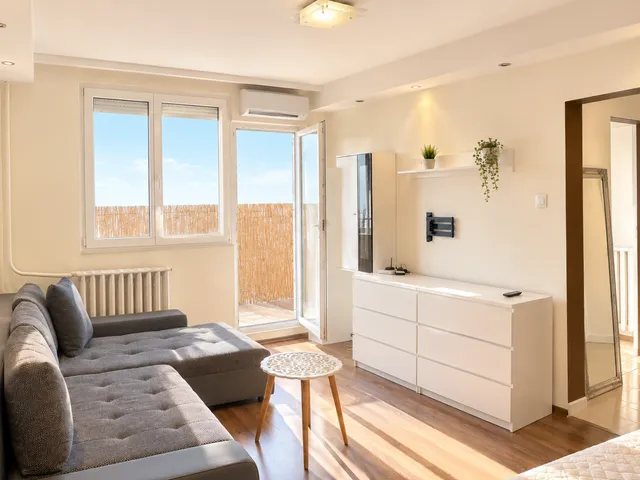 Eladó lakás Budapest III. kerület, Békásmegyer 51 nm