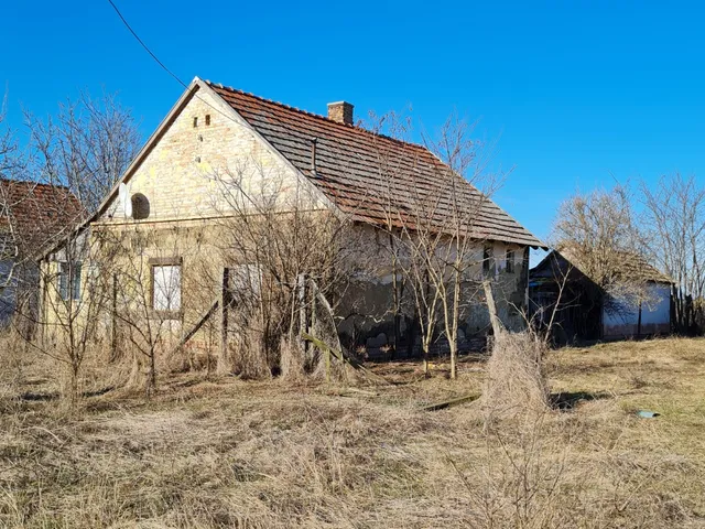Eladó mezőgazdasági ingatlan Tiszasüly 80 nm