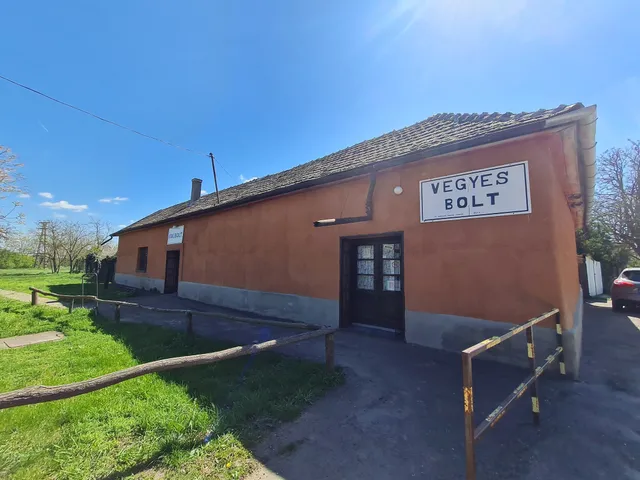 Eladó ház Törökszentmiklós 131 nm