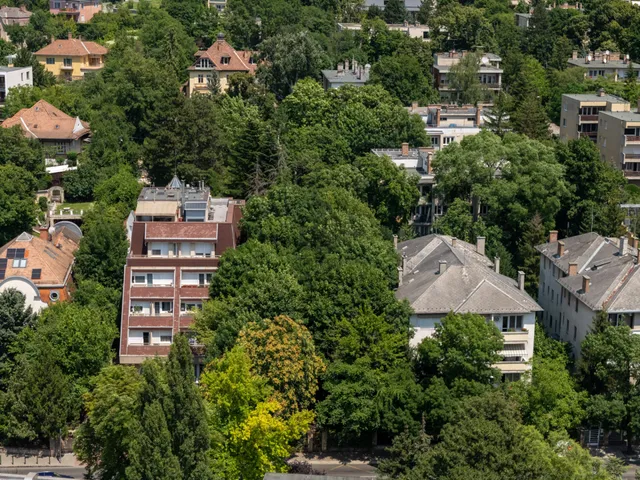 Eladó telek Budapest II. kerület, Pasarét 1258 nm