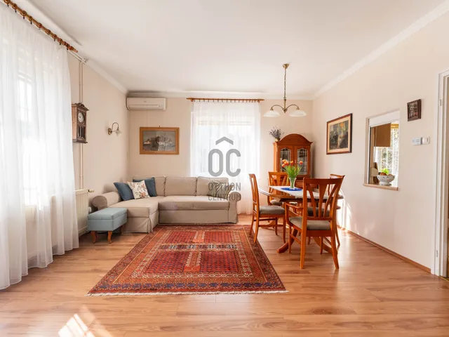 Eladó ház Budapest II. kerület, Vérhalom 186 nm