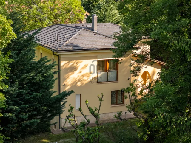 Eladó ház Budapest II. kerület, Hűvösvölgy, Csibor utca 325 nm