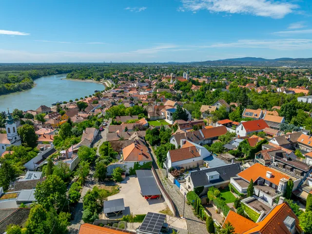 Eladó ház Szentendre, Kapás köz 200 nm