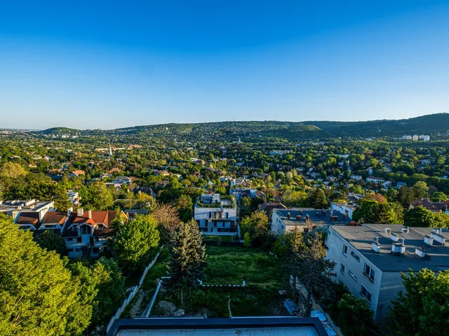 Eladó lakás Budapest II. kerület, Törökvész 210 nm