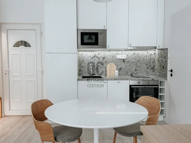 Eladó lakás Budapest VI. kerület, Teréz körút 73 nm