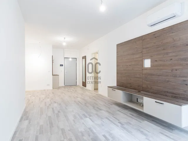 Eladó lakás Budapest VIII. kerület, Corvin negyed 96 nm