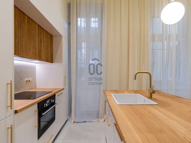 Eladó lakás Budapest V. kerület, Dél-Belváros, Váci utca 61 nm