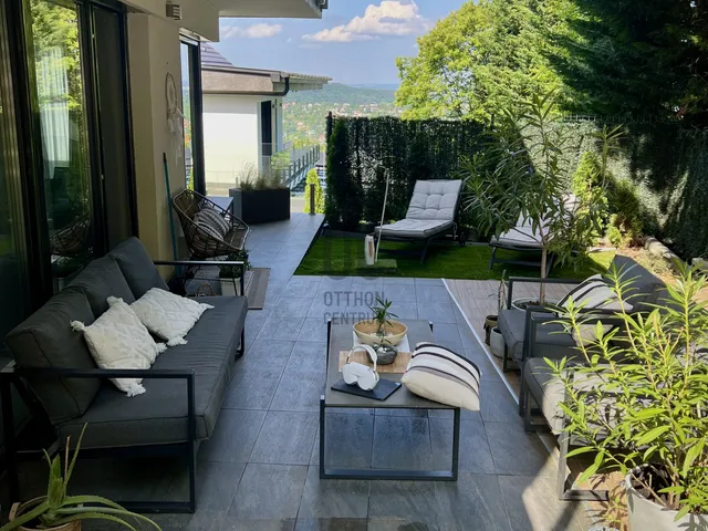 Eladó ház Budapest III. kerület, Testvérhegy, Jablonka út 162 nm