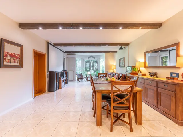 Eladó ház Budapest III. kerület 238 nm