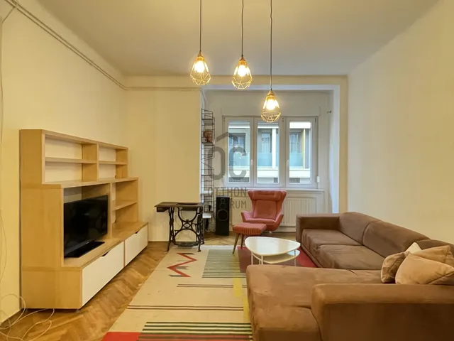 Kiadó lakás Budapest I. kerület 77 nm